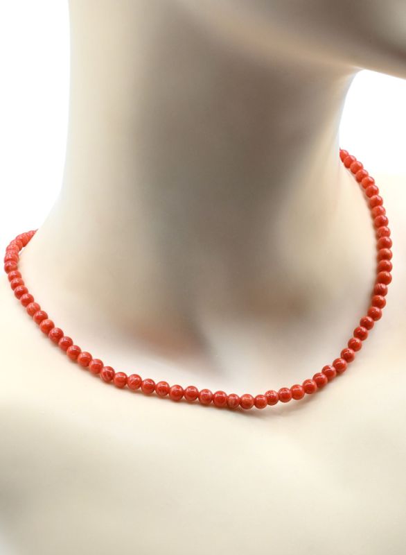 Beads made of orange coral ball 5mm, 41cm