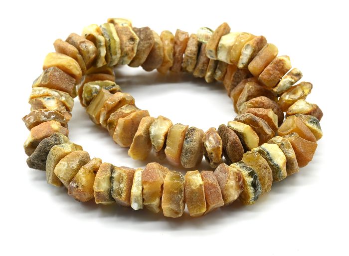 Beads made of medicinal amber discs 14-19mm color. milk, 69g, 47cm