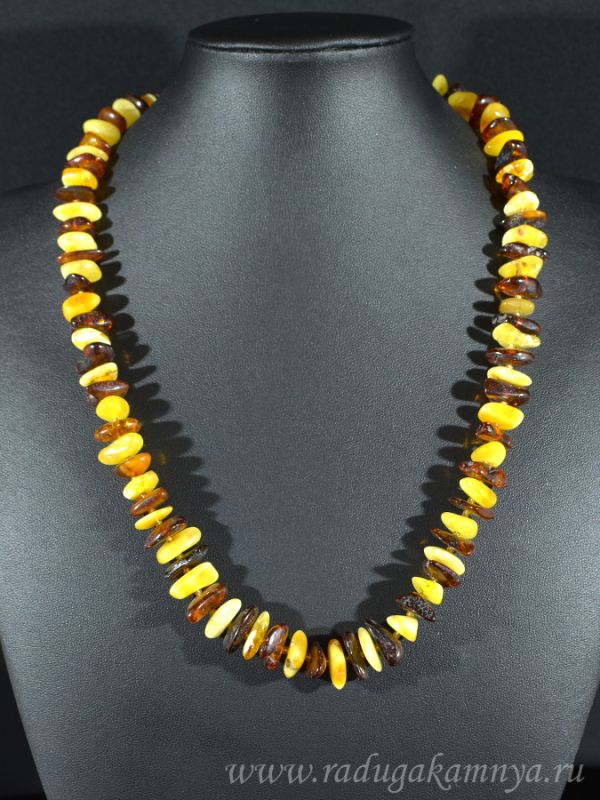 Beads made of amber, large milk crumb, cognac, 53cm