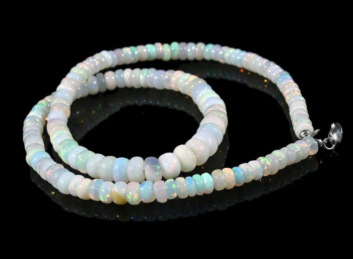 Opal rondel beads for an increase of 45cm, 19.5g