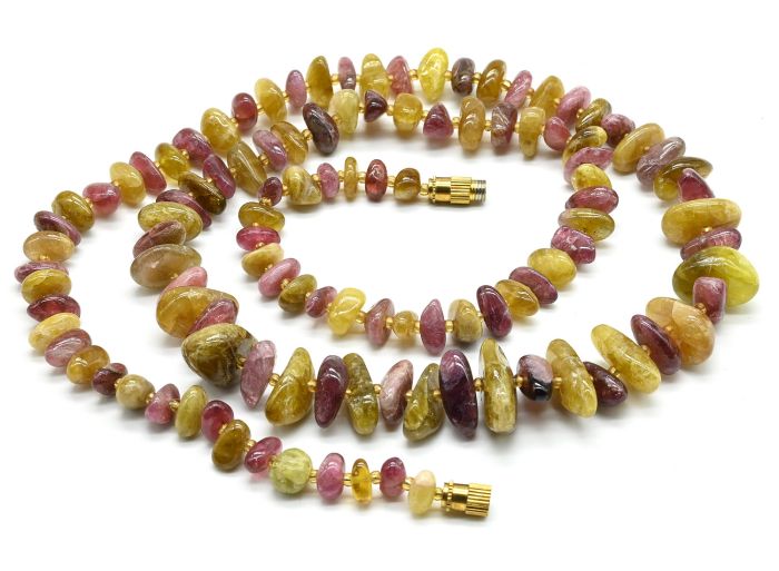 Tourmaline beads galtovka for magnification, 62cm, 58g