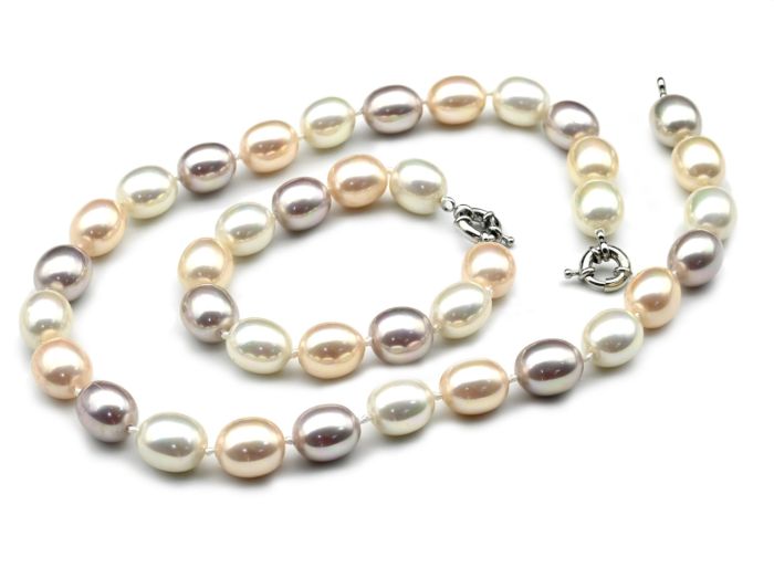 Beads, bracelet from Mallorca oval 13*15mm color.white, cream, pink, 47; 20cm