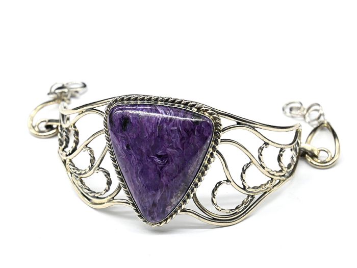 Charoite bracelet, 19 cm.