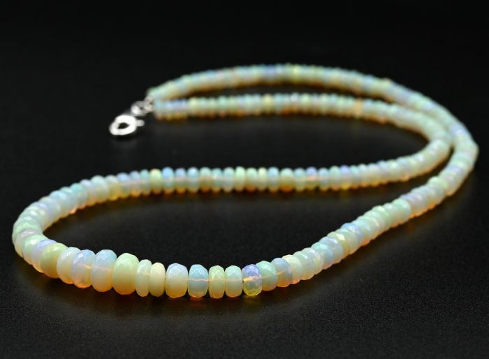 Rondel cut Opal beads for an increase of 46cm, 11.8g