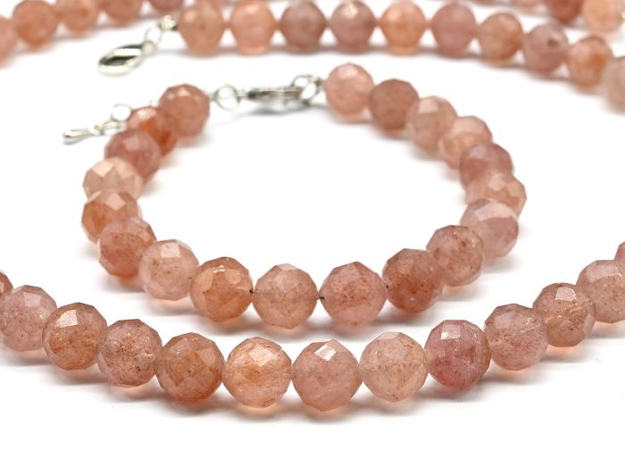 Beads and bracelet made of strawberry quartz ball gr.8mm, 47cm, 17.5cm