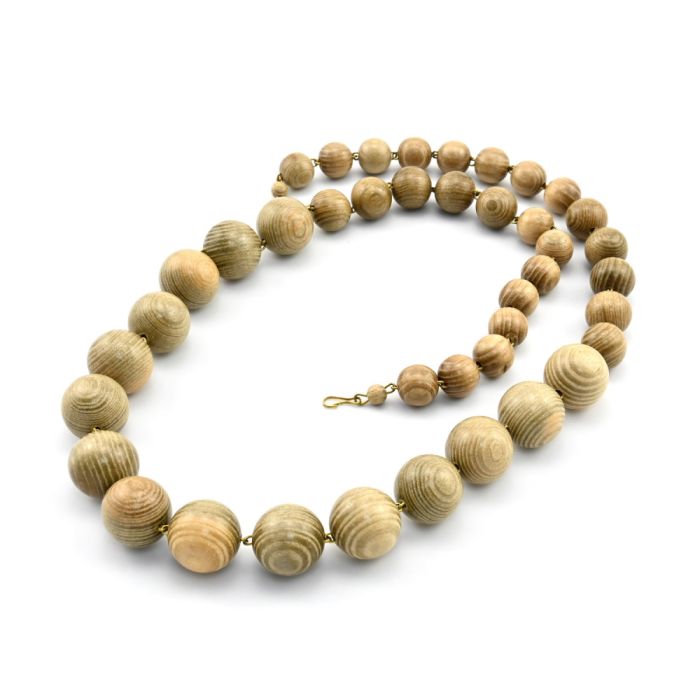 Beads made of wood ball for magnification 13-20mm, 78cm