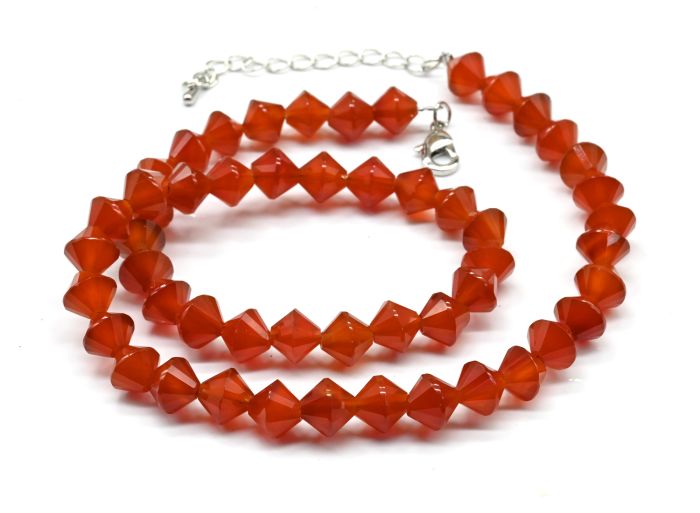 Carnelian beads (imitation) cut 8*8mm, 40cm