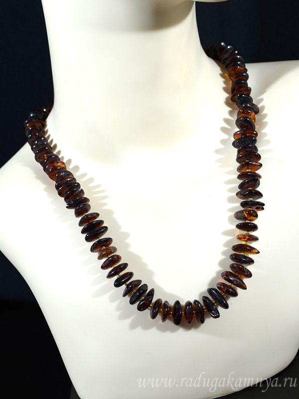 Beads made of amber galtovka medium cognac, 55cm