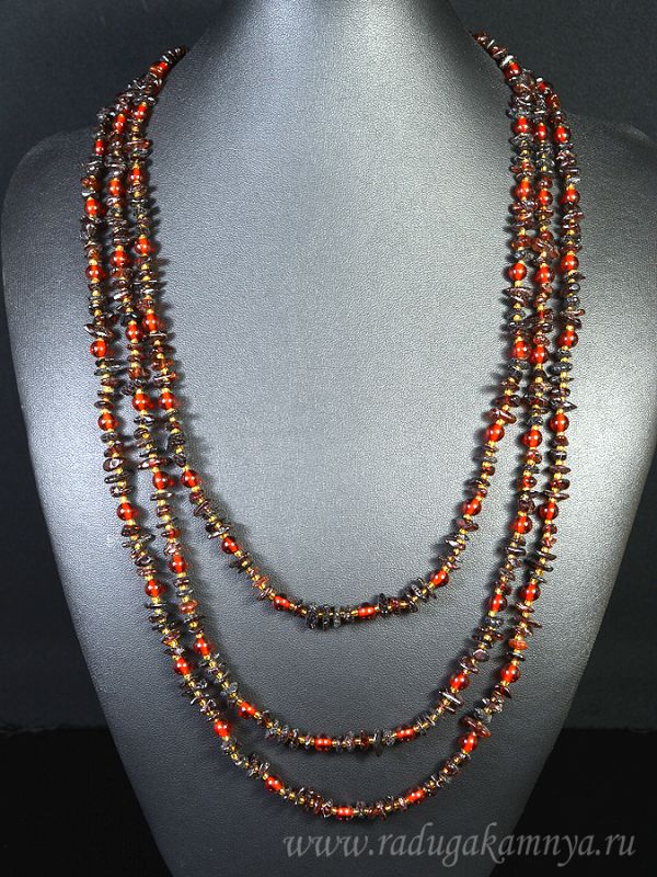 Beads made of amber, a crumb with a ball, etc.cognac, cherry, 200cm