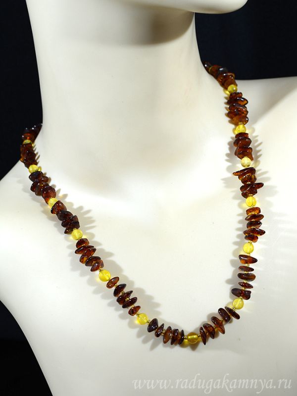 Beads made of amber crumb with a ball cognac, lemon, 50cm