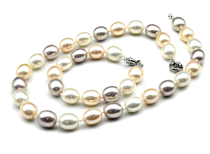 Beads, bracelet from Mallorca oval 13*15mm color.white, cream, pink, 47; 20cm