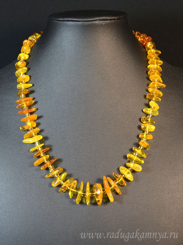 Beads made of amber honey crumb, 45cm