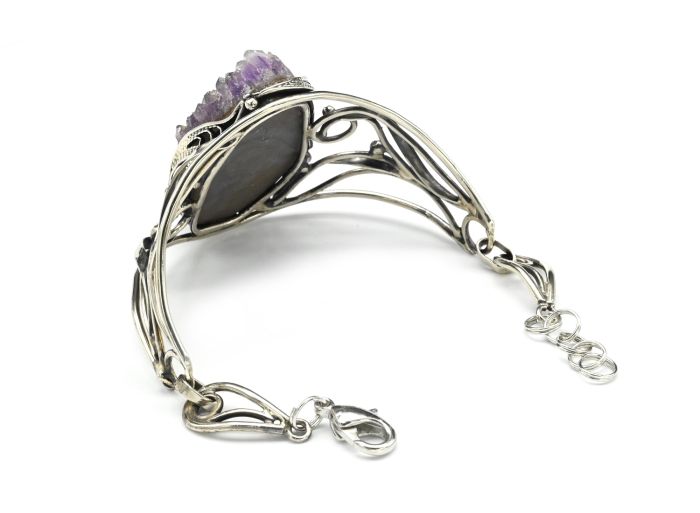 Amethyst brush bracelet, 18.5cm.