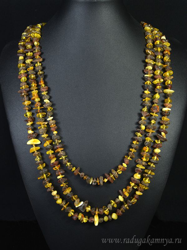 Beads made of amber, lemon crumb, green, 225cm