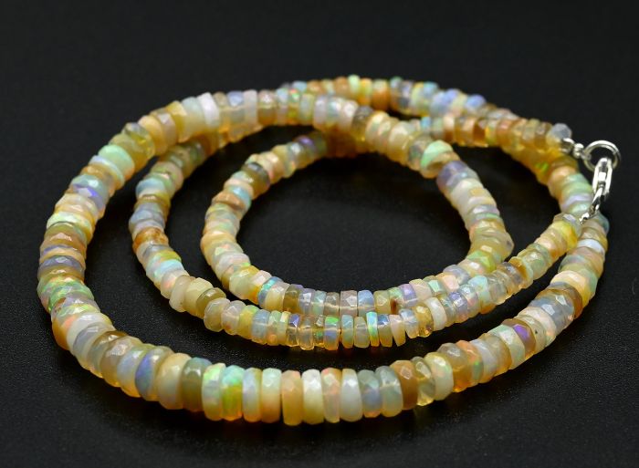 Opal beads cut rondel for an increase of 43cm, 9.8g