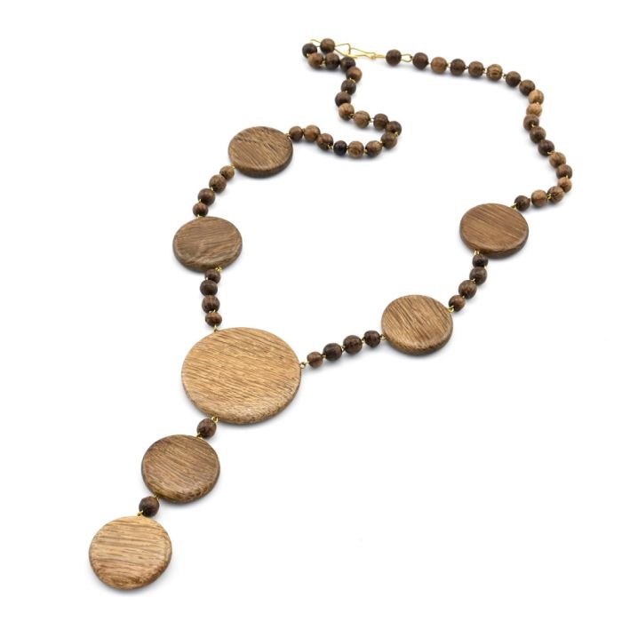 Beads made of wood with a Romantic pendant, 55cm