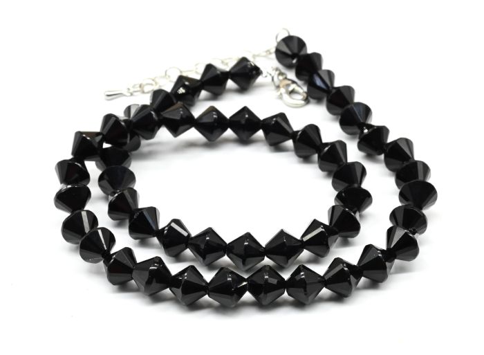 Beads made of black agate (imitation) cut 8*8mm, 40cm