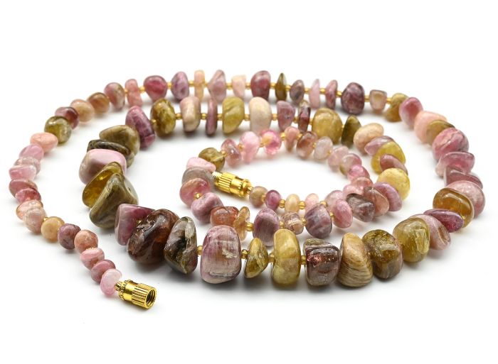 Tourmaline beads galtovka for magnification, 62cm, 63g