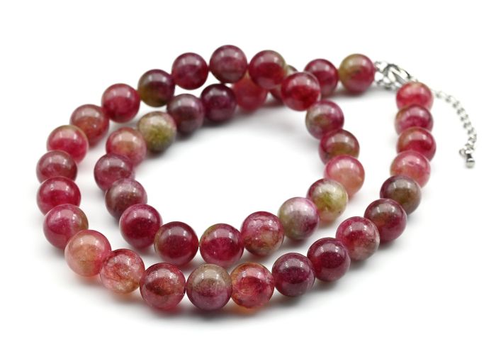 Beads made of calcite ball 10mm strawberry color, 44cm