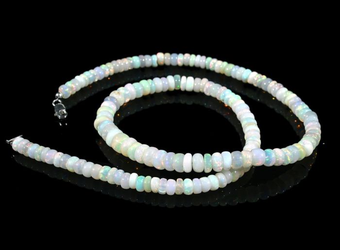 Opal rondel beads for an increase of 45.5cm, 17.2g