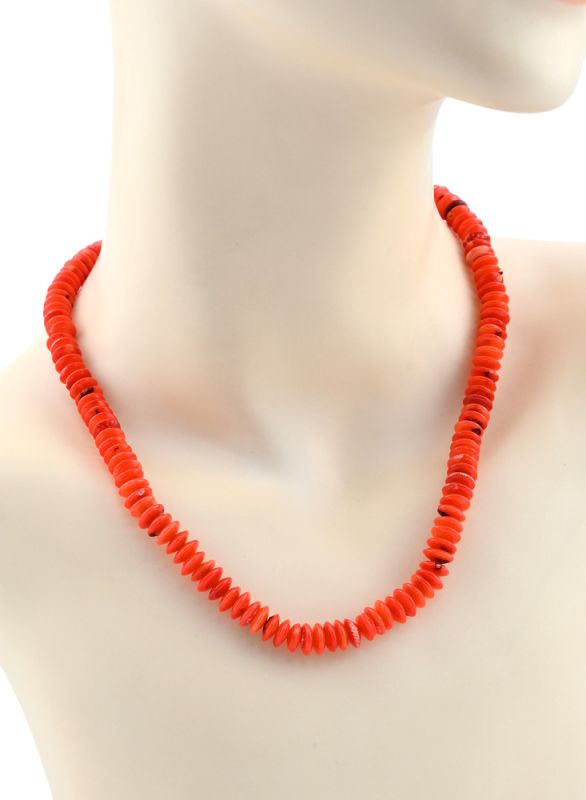 Beads made of orange coral discs 8mm, 47cm.