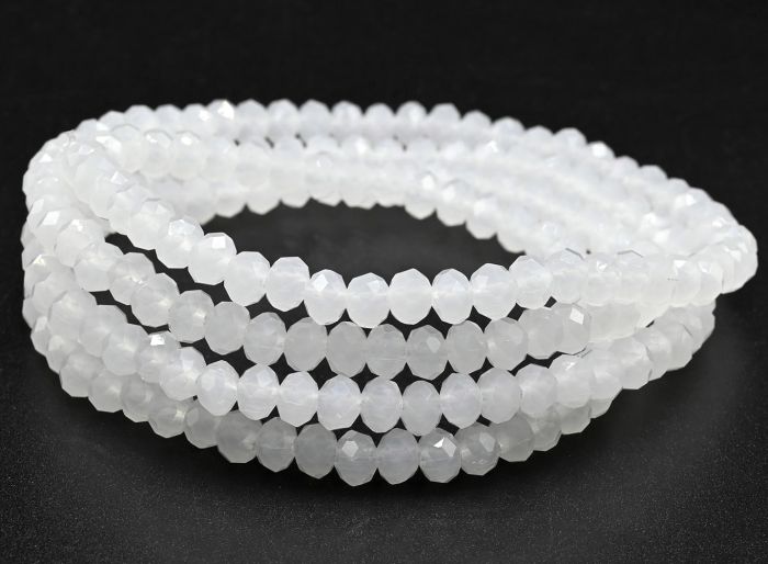 Beads bracelet with an elastic band made of zircon corn gr.6mm matte crystal, 86cm.