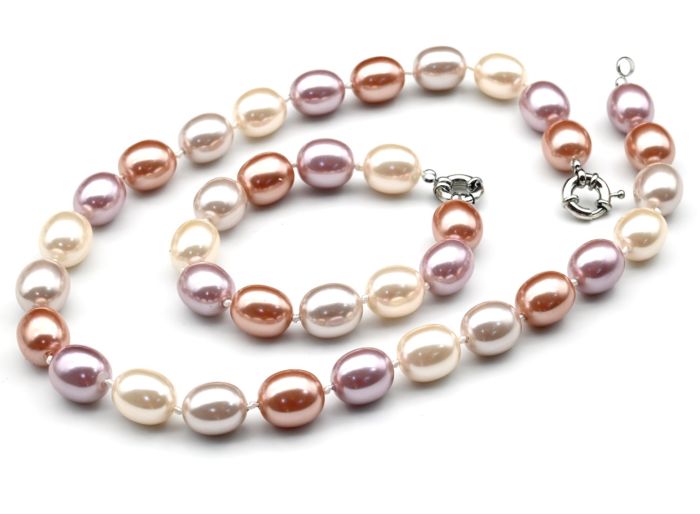 Beads, bracelet from Mallorca oval 13*15mm color.white, pink, red, 47; 20cm