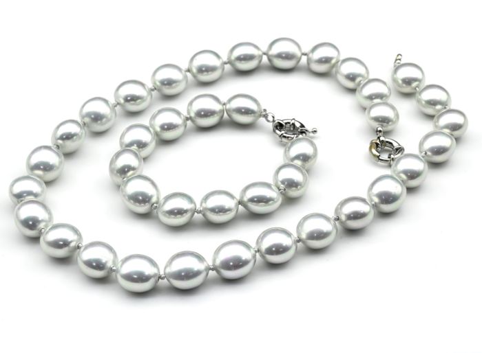 Beads, bracelet from Mallorca oval 13*15mm color.grey, 47; 20cm