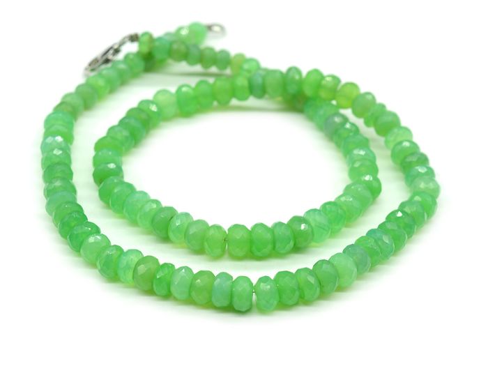 Beads made of Chrysoprase corn gr.6-7mm, 48cm, 34.3g