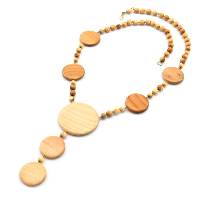 Beads made of wood with a Romantic pendant, 55cm